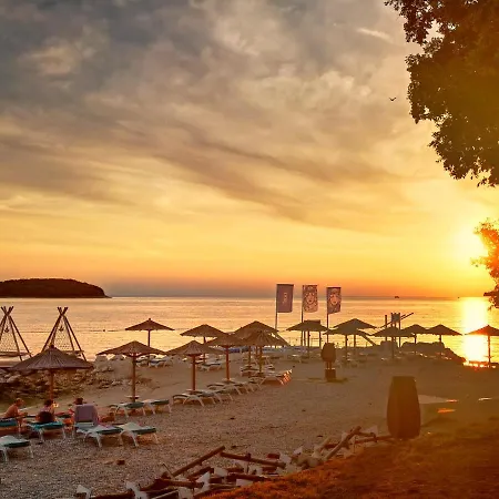 Familija Cvitkovic Appartamento Funtana